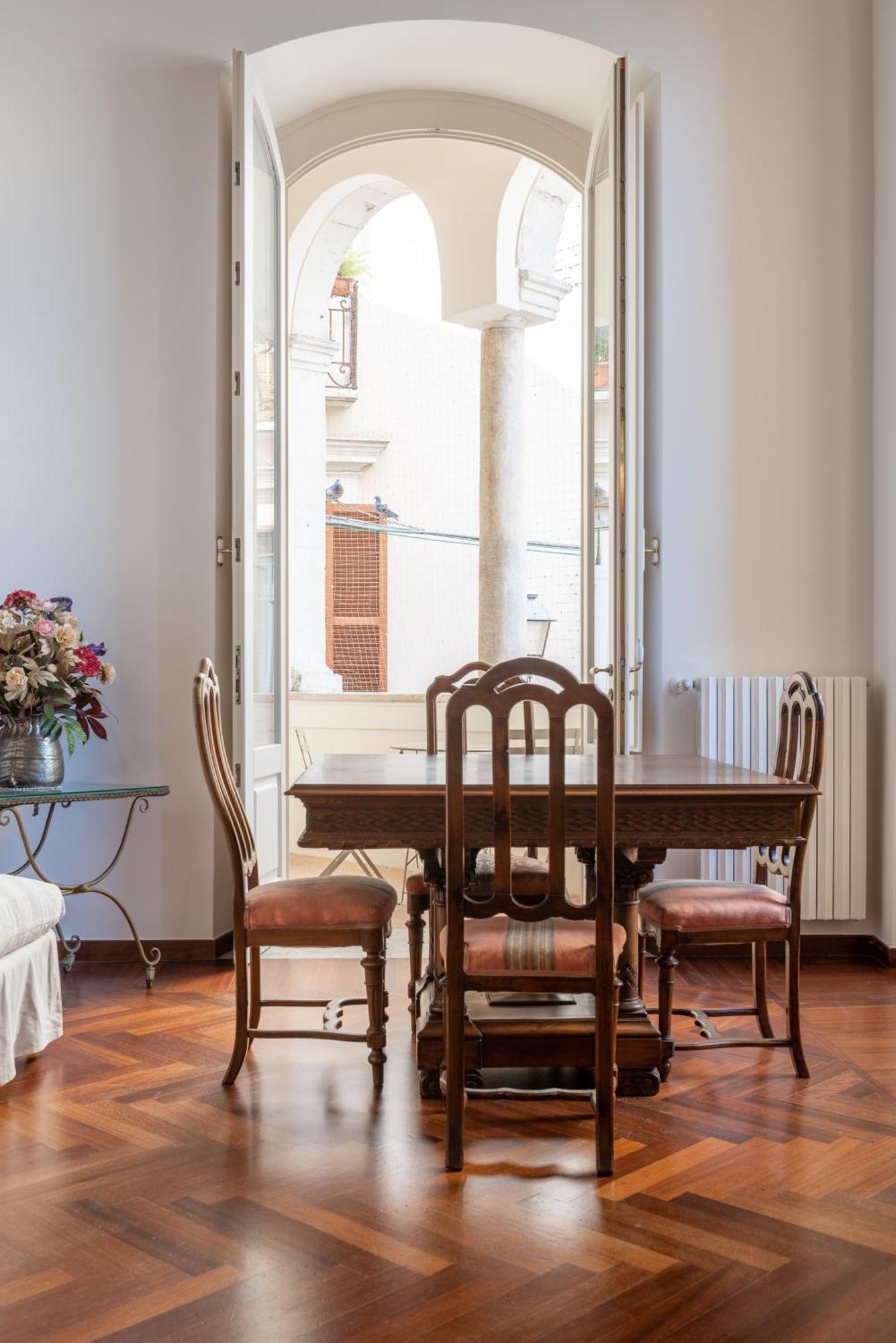 Mercantile Suites - Bari Vecchia Luaran gambar