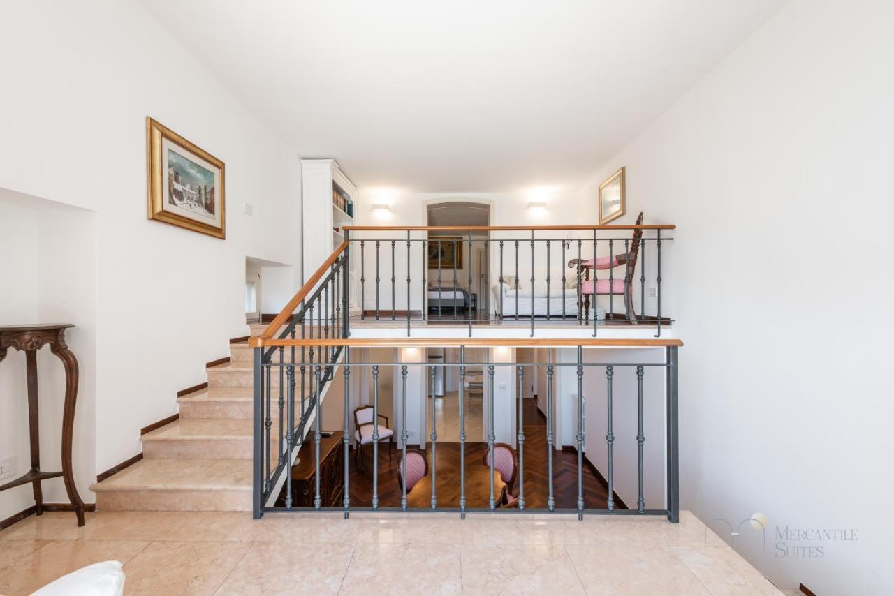 Mercantile Suites - Bari Vecchia Luaran gambar