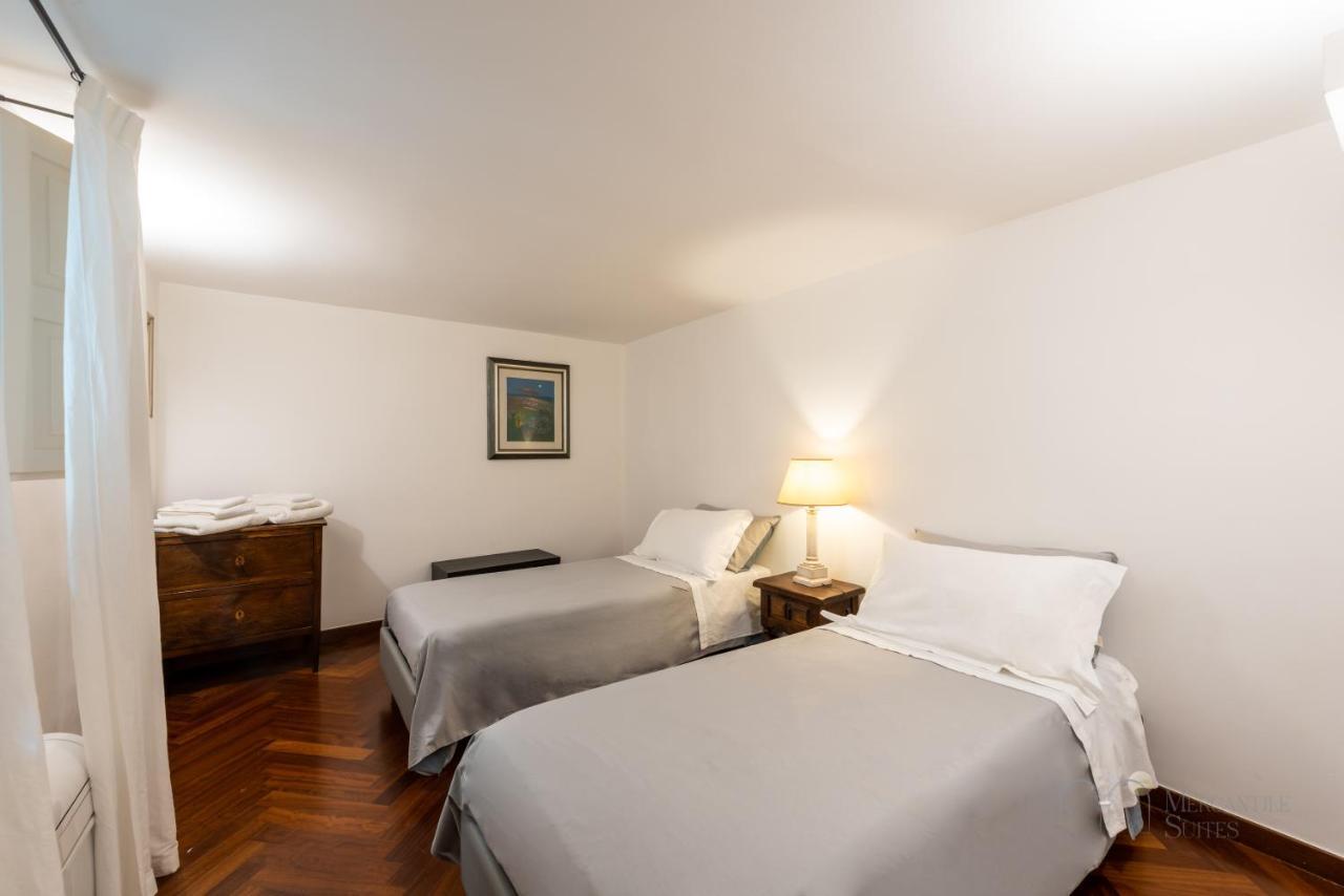 Mercantile Suites - Bari Vecchia Luaran gambar